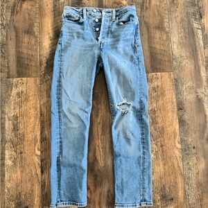 Levi's Wedgie Straight Jeans
